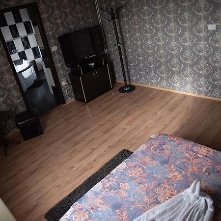 ホテル Casa Robi Pestisani エクステリア 写真